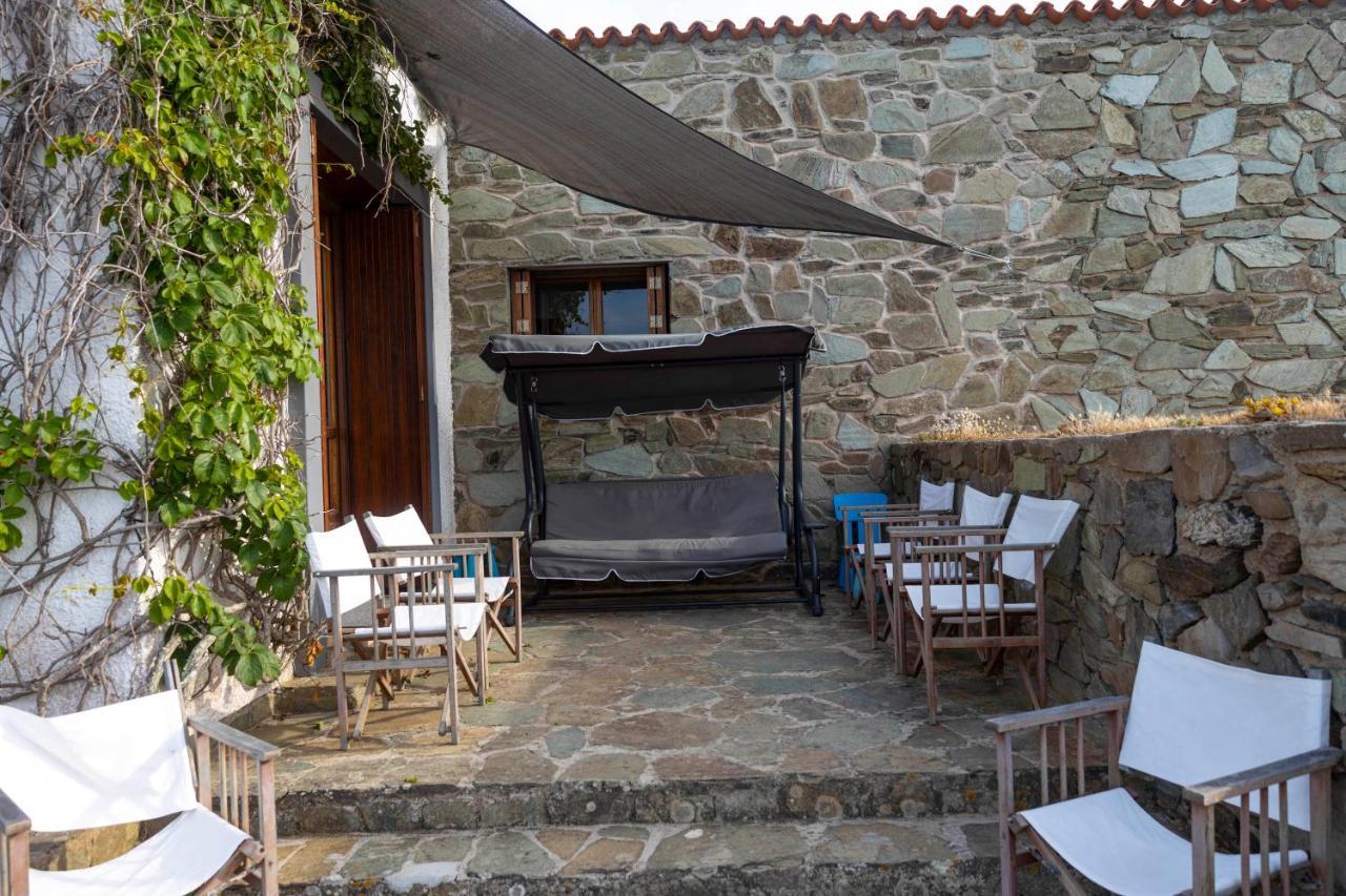 Villa Curiazzi Guesthouse Viale La Pelosa 16 สตินติโน ภายนอก รูปภาพ